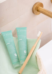 Duo de dentifrices et brosse à dents